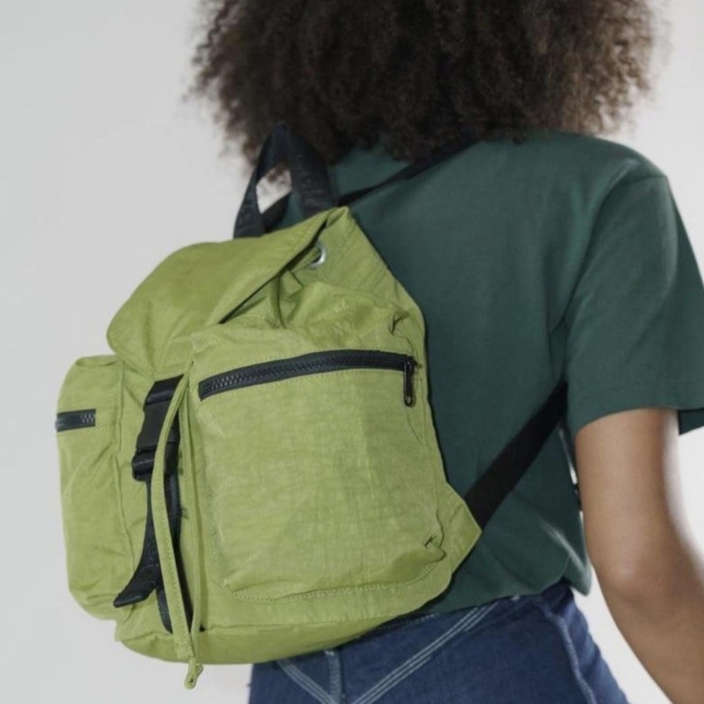 Baggu - Mini Sport backpack - Apple - NWT